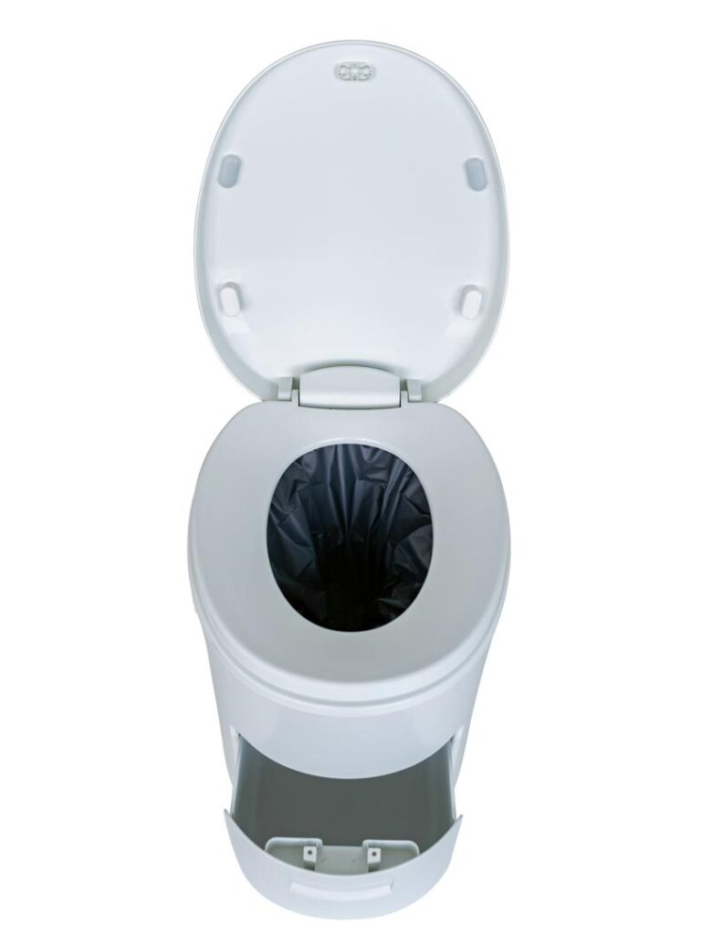 Sealed bag toilet type Clesana for van and motorhome - odour-free