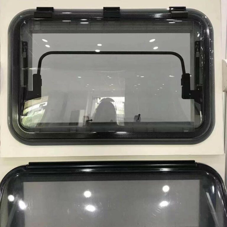 Vanlife Panorama 3 LED Skylight - EuroVan - shop
